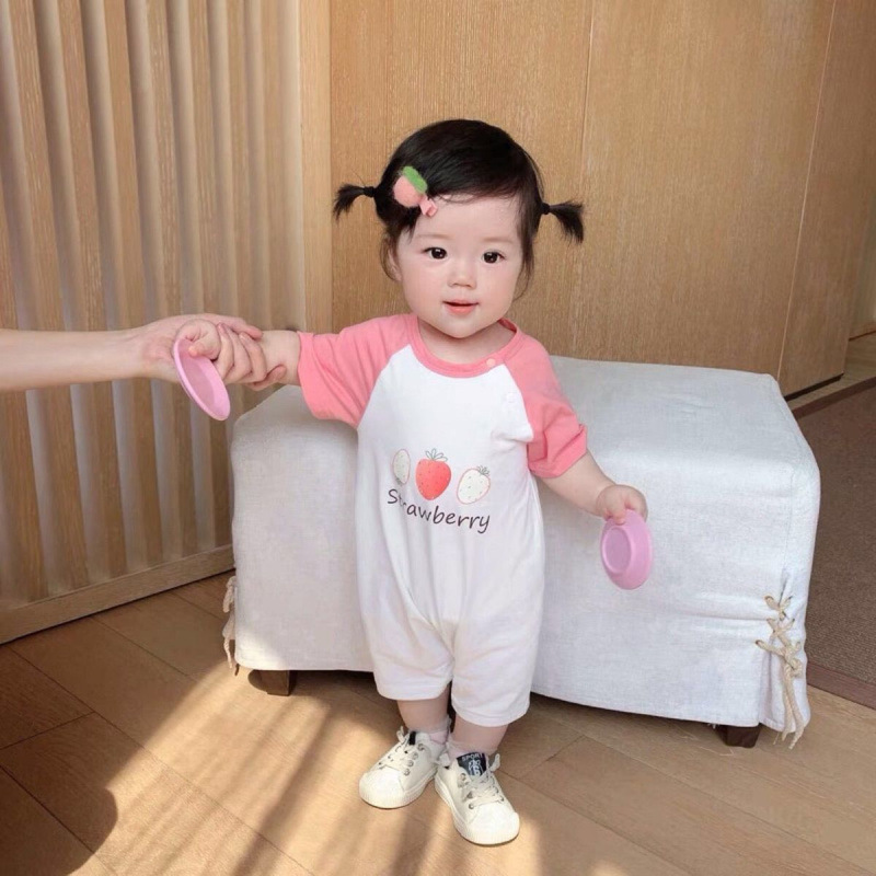 흰 기질 딸기 반팔 [핫스타일]