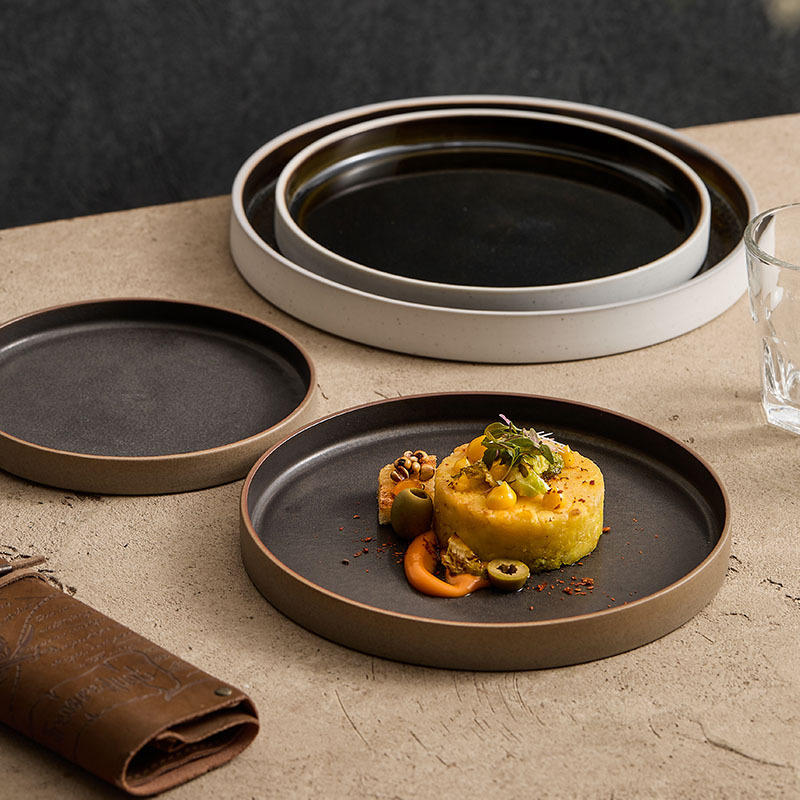 Conjunto de platos retro redondos japoneses, platos de comida occidental de lujo nórdico, plato de carne de cerámica, plato de pasta simple