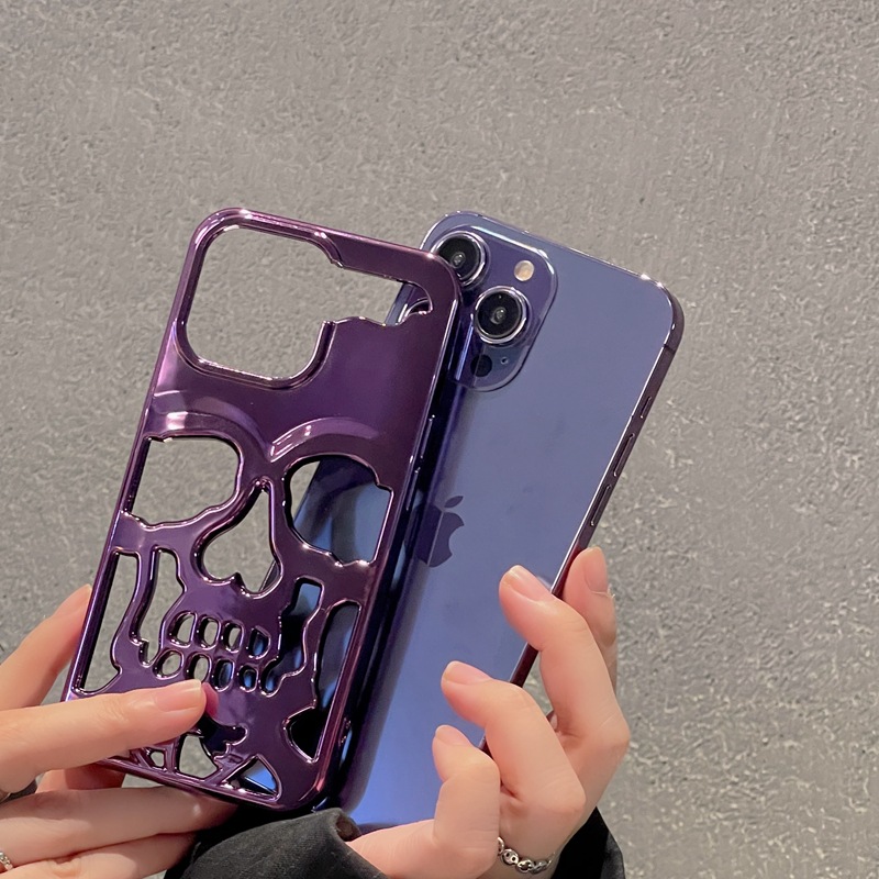iPhone Skull Case9