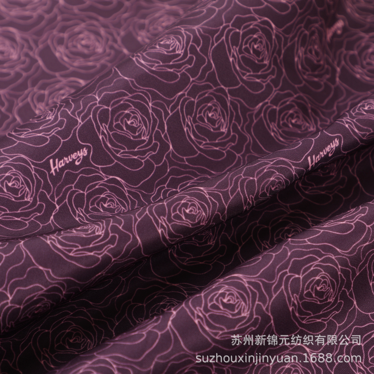 厂家印花玫瑰花型斜纹桃皮绒面料全涤迷箱包沙滩裤料现货批发|ms