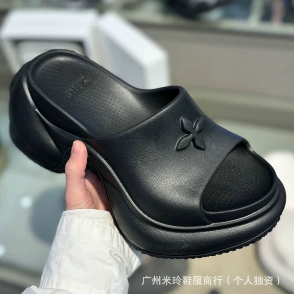 [黑色9.5]