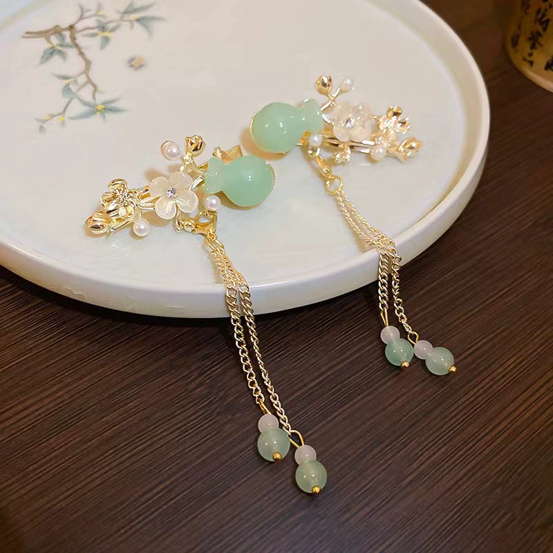 Новинка 2024, милая заколка для волос с цветком и бабочкой, древний стиль, заколка в виде утконоса с кисточкой, сломанная заколка для волос, изысканная заколка для челки