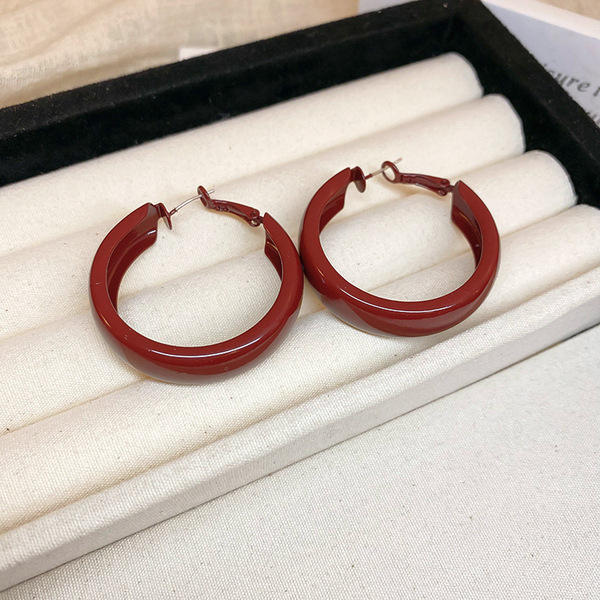 Red geometric fashionable retro earrings