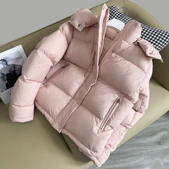 韓国版の洋風の短いタイプの厚手の綿服の女性の2024年秋冬服のファッションの新型のゆったりした綿服の綿服のコート