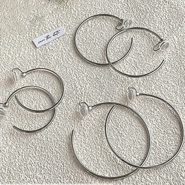 项链;手链;戒指