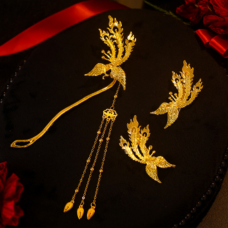 New Dragon and Phoenix Gown Bridal Hair Accessories Golden Phoenix Hairpin High-End Cheongsam Hair Traditional Wedding Headdress Set New Dragon and Phoenix Gown Bridal Hair Accessories Golden Phoenix Hairpin High-End Cheongsam Hair Traditional Wedding Headdress Set