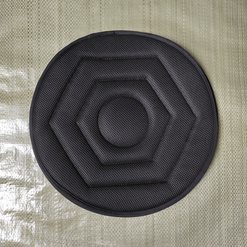 Car Seat Cushion 360 ° Rotating Car Seat Cushion Breathable Mesh Fabric Car-Mounted 360-Degree Rotating Car Seat Cushion for the Elderly