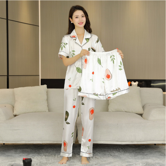 2025 nuevo estilo pijama mujer verano hielo seda fina solapa pantalones de manga corta traje de tres piezas se puede usar en el exterior