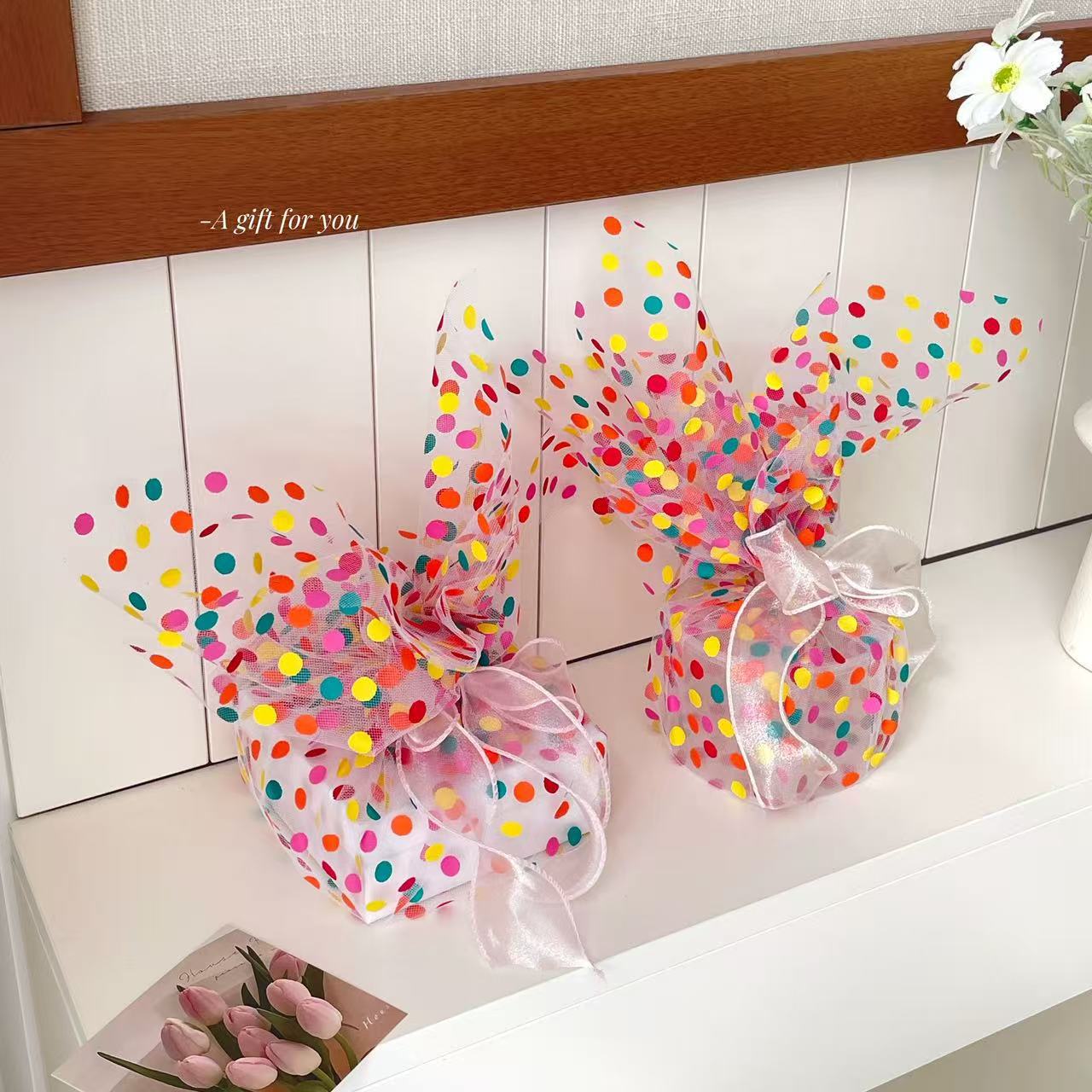 花派对工厂批发七彩圆点鲜花包装网纱花艺包花纱花店包装纱网材料