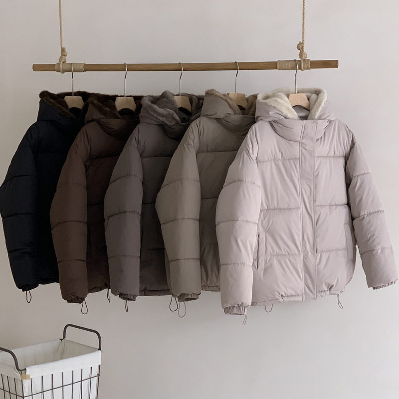 Falso de dos piezas de algodón empalmado de lana mujer 2025 invierno nuevo estilo coreano suelto chaqueta de plumón gruesa chaqueta de pan caliente