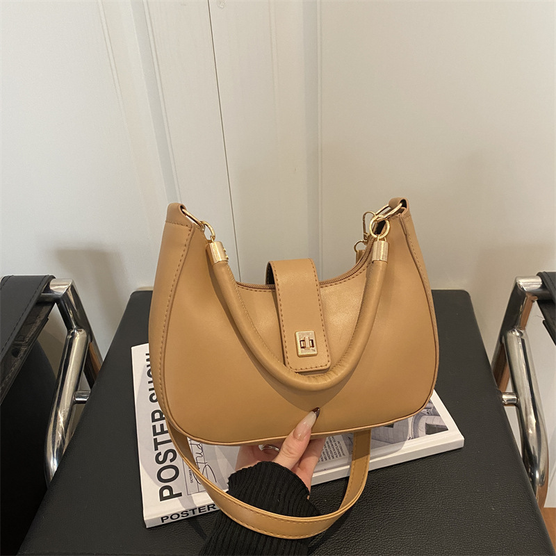 Elegant Women's Shoulder Bag With Clasp - Simple Half-moon Design_voghion.com