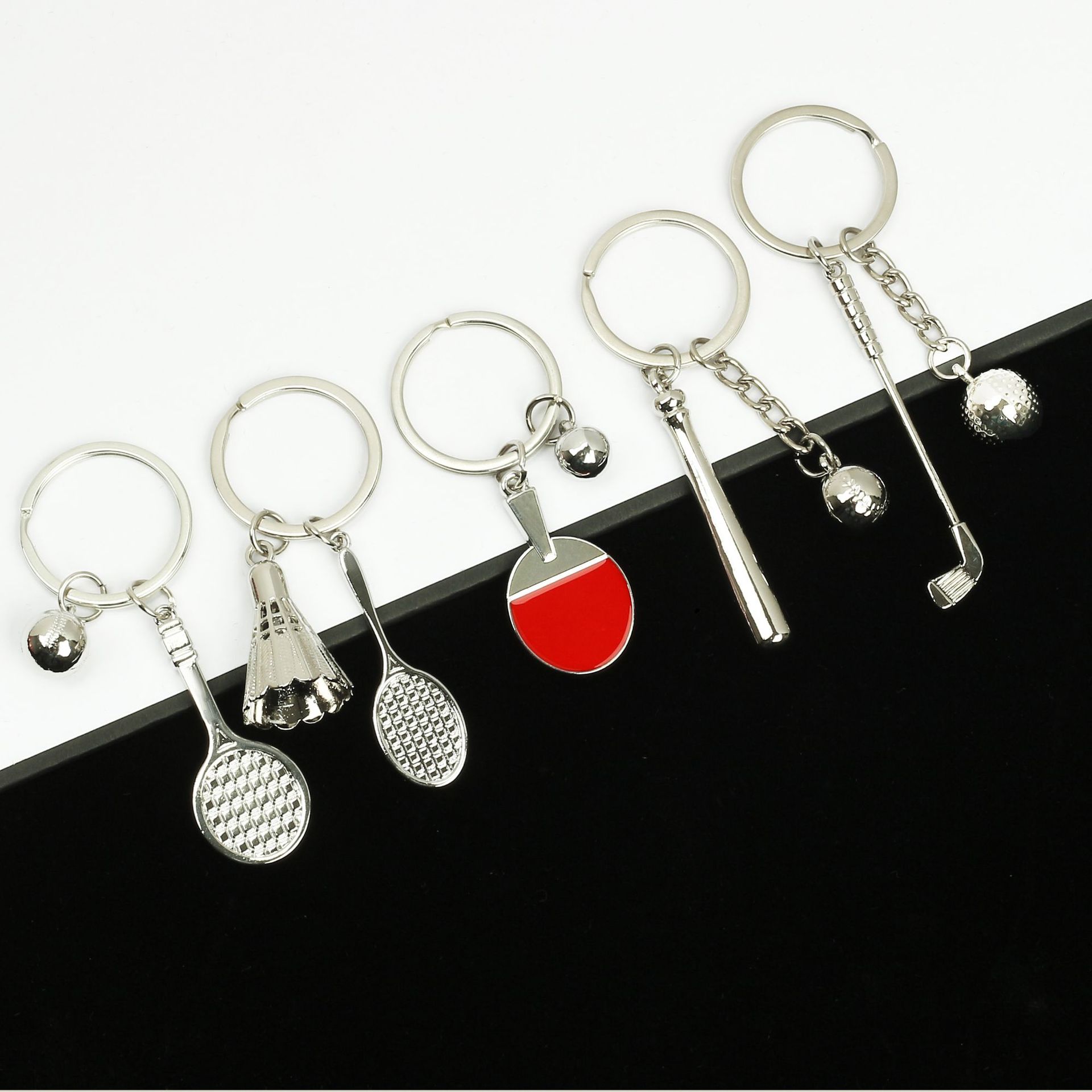 跨境热卖乒乓球球拍钥匙扣羽毛球网球钥匙链金属烤漆挂件礼品批发