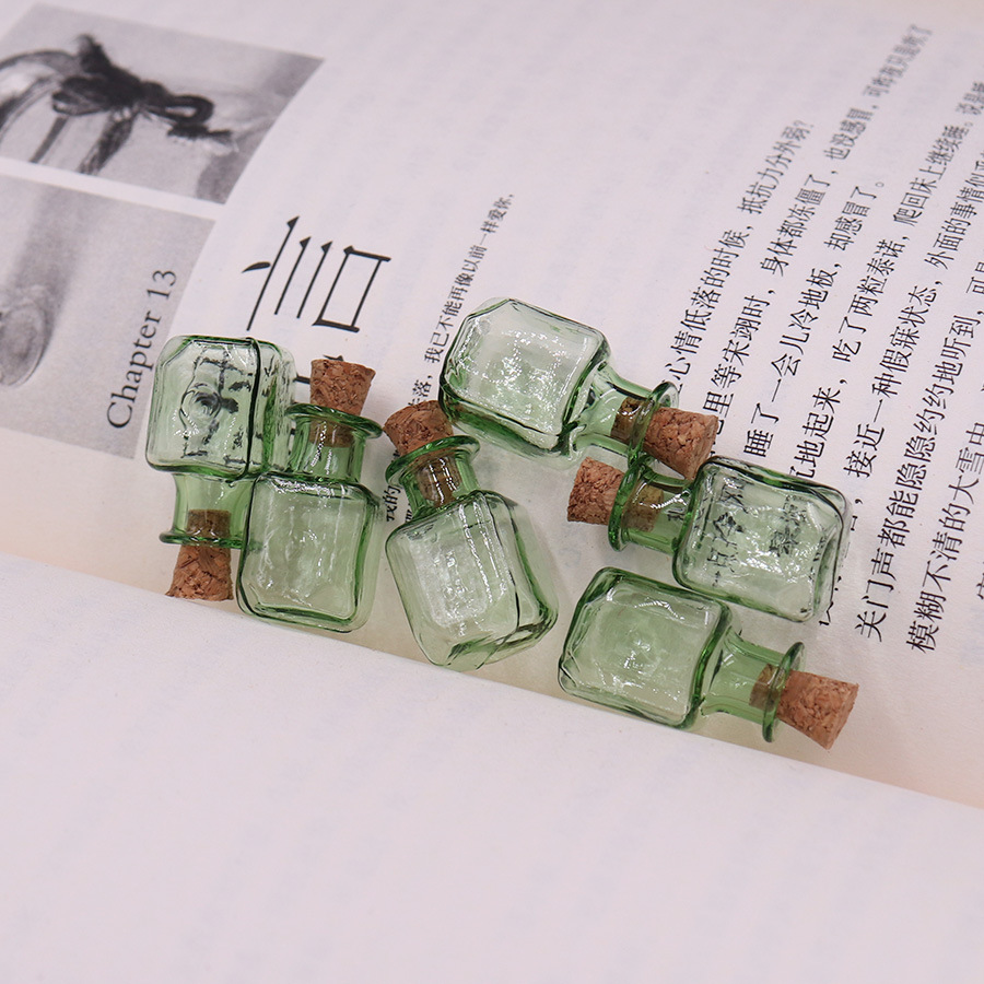 5g Weight Ornaments Jewelry Making Type 2.5-3CM Jewelry Making Size Drift bottle Classification 1 Piece Quantity Wooden plug, Glass Material Geometric Pattern Simple Style Style 1 Piece 2.5-3CM Wooden Plug Glass Geometric Drift Bottle 2