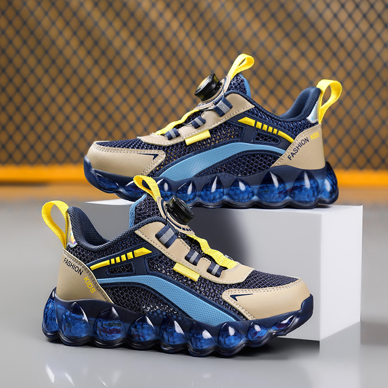 Zapatos para niños verano 2025 nuevos zapatos de malla para niños transpirables zapatos de malla única para niños grandes, zapatos deportivos para ancianos, cojín de aire