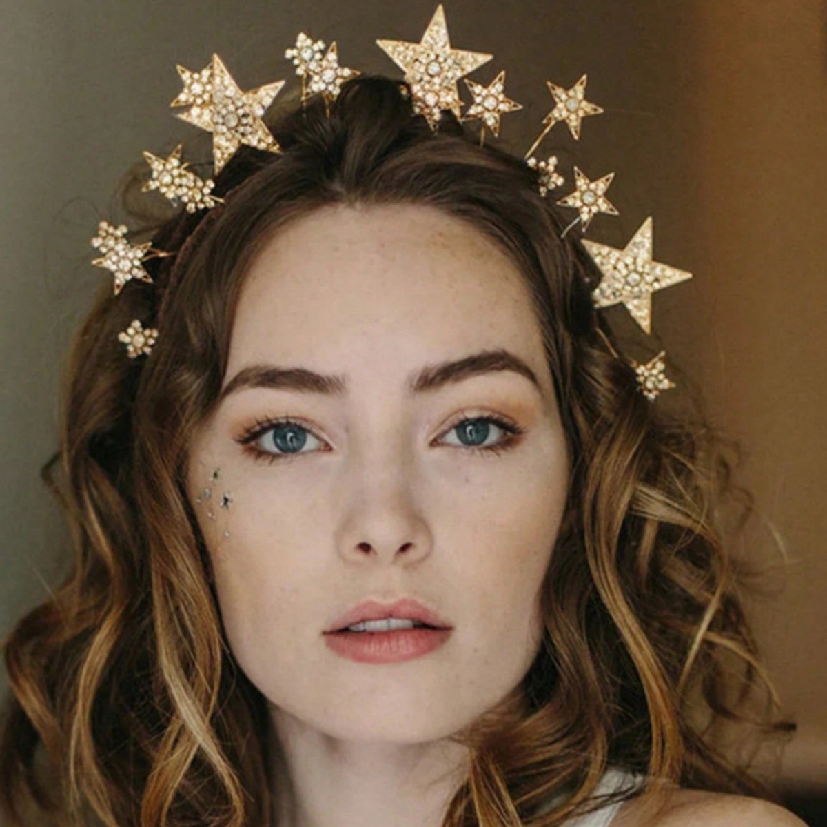 Europa y Estados Unidos fiesta diamantes perlas pentagramas exagerado personalidad fiestas joyería de cabello coroa tocado mujer al por mayor