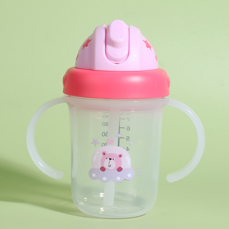 Taza de agua para niños taza de paja de plástico de gran capacidad para bebés beber taza de agua portátil a prueba de fugas taza de verano al por mayor