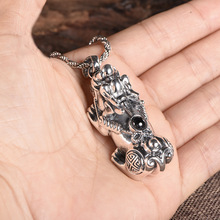 鞠婵990纯银进财貔貅吊坠项链男 复古个性 潮流男投影财神爷