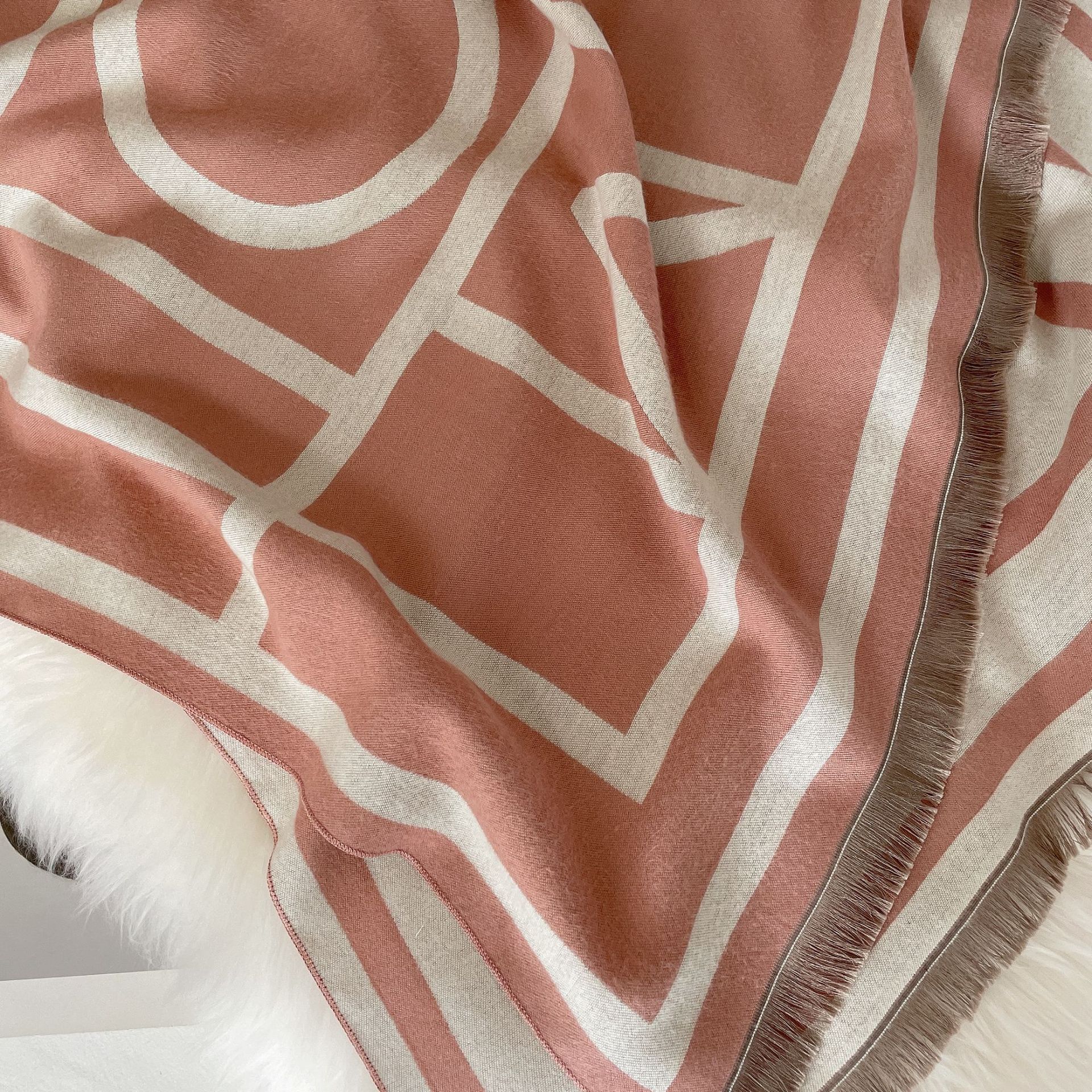 Autumn winter style imitation cashmere with air conditioning shawl tassels, versatile and extended warmth, jacquard_voghion.com