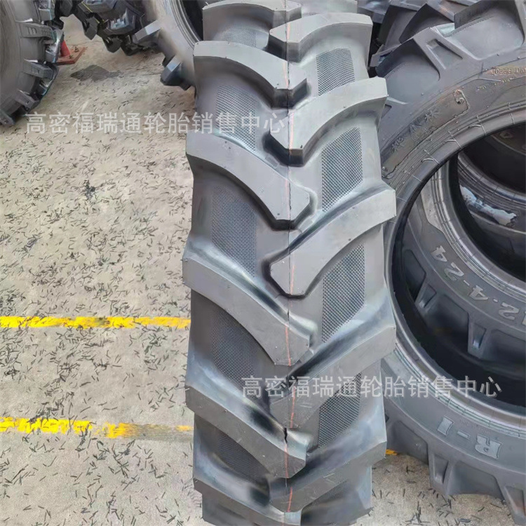 徐州甲字12.4-24人字花纹拖拉机农用车轮胎耐磨抗造轮胎12.4-24