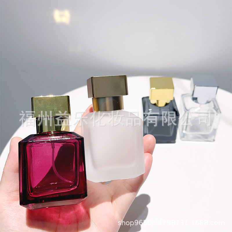 现货螺口香水分装瓶彩色按压喷雾瓶玻璃空瓶子化妆品替换瓶50毫升