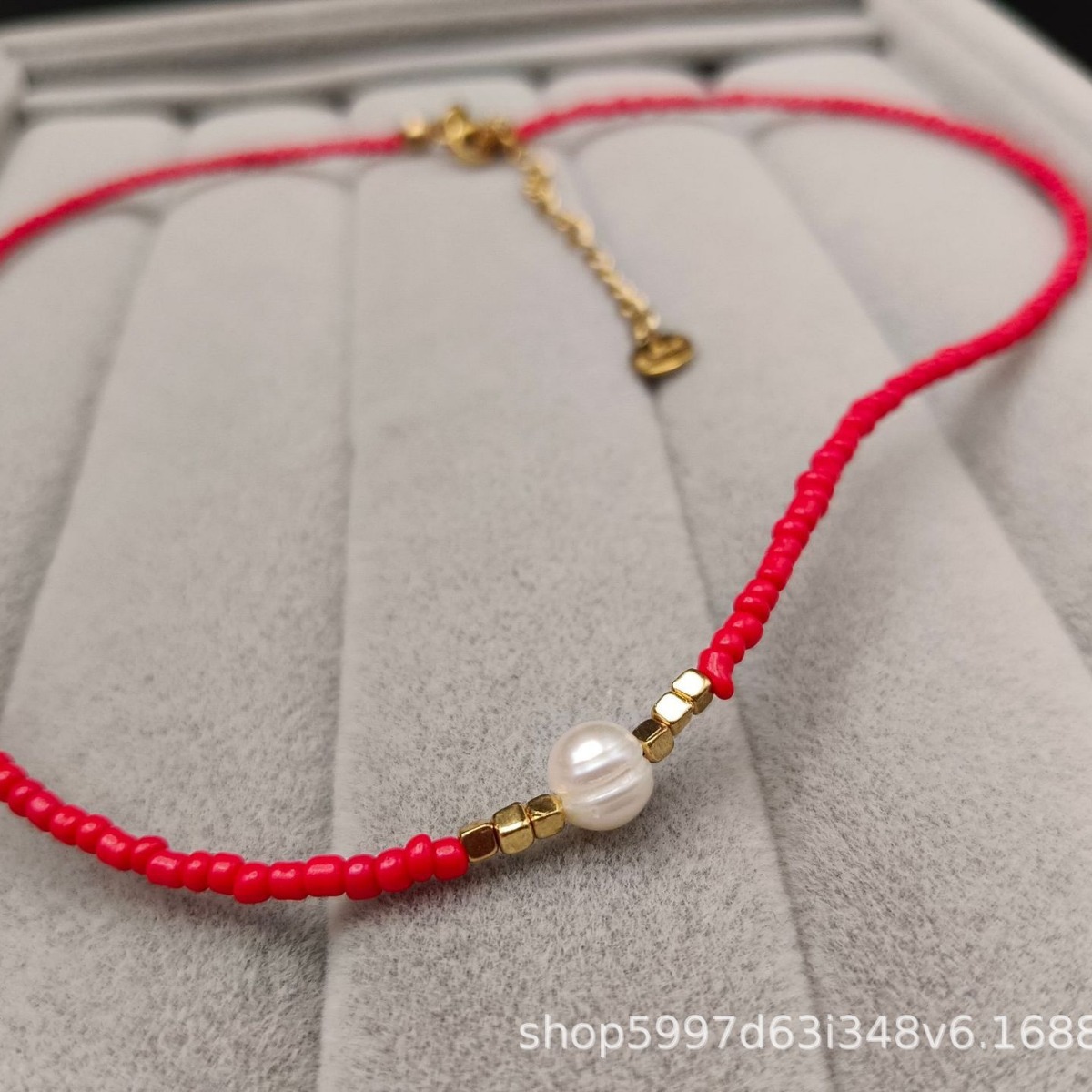 Perla de agua dulce rojo 38 5CM