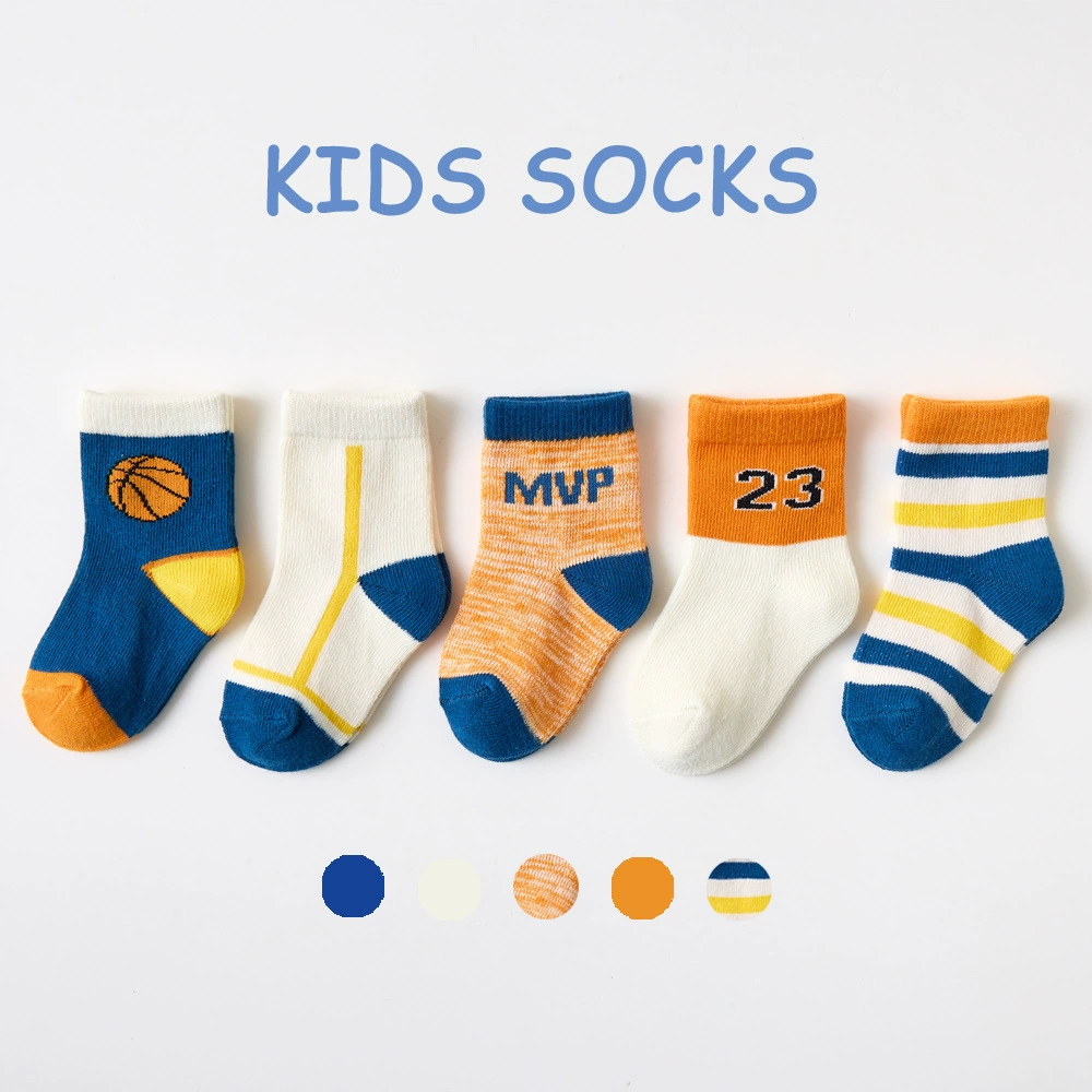 Демисезонные детские носки с cartoons для тепла, средняя длина
