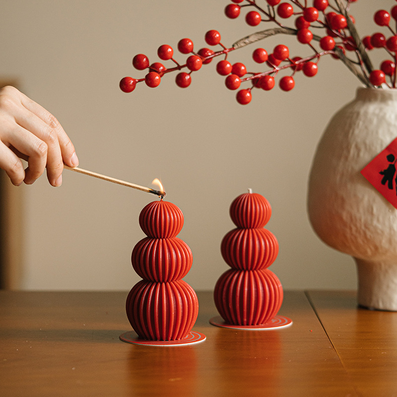 Simple superposición redonda regalo de Año Nuevo calabaza de azúcar y calabaza sopa