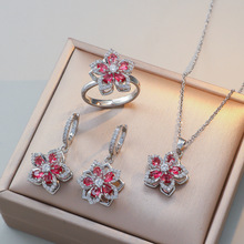 ��Ů �W�t���G�ʯ����С���¿���|�W����껨360&deg;�����D��