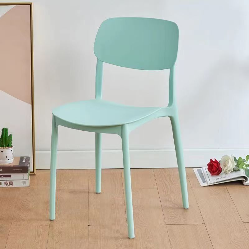 Silla de plástico para el hogar silla de respaldo de restaurante gruesa mesa de comedor silla de comedor comercial taburete moderno simple y cómodo al por mayor