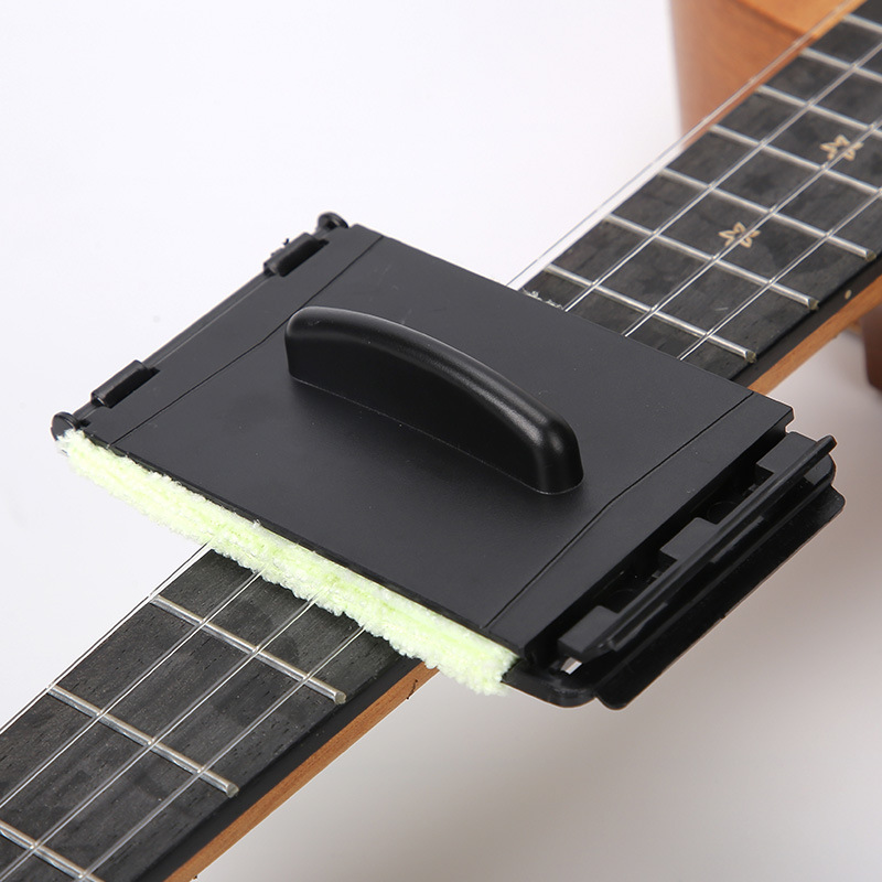 Guitar String Wipe Practical String Cleaner Care and Maintenance Matching String Protector Oil Guitar String Protector Pen String Protector