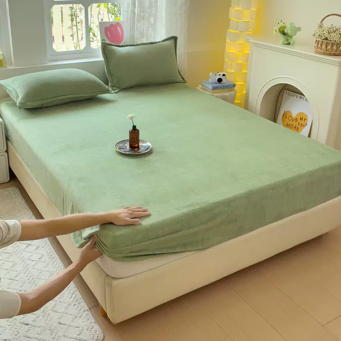 新款外贸加厚牛奶绒素色床笠单双人宿舍席梦思床垫床罩全包保护套