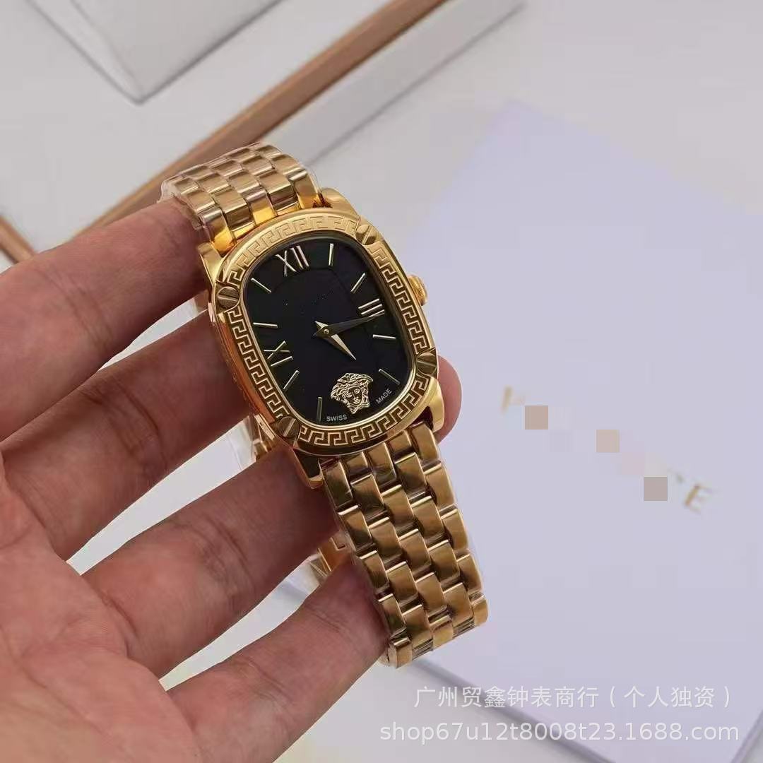跨境范家手表欧美爆款中古风腕表金色钢带方形石英手表时尚百搭