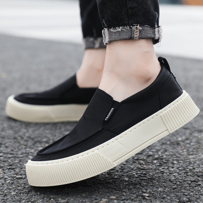 2026 Spring and Summer New Canvas Shoes for Men, Lightweight Soft-Soled Slip-Ons for Summer, Thick-Soled Versatile Casual Shoes for Men