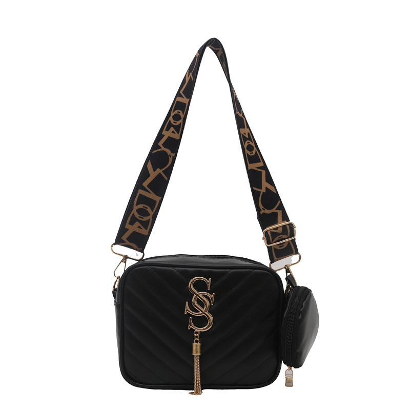 2025 primavera y verano nueva personalidad de moda bolso de niño hermoso casual simple bolso de mensajero textura estilo occidental bolso cuadrado pequeño de un solo hombro