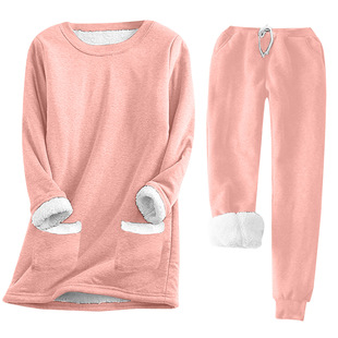 �羳���R�d���uͨ���uŮ�b���^�L��ڴ����e�Ӻ�ë�q�Lѝ���b�l��