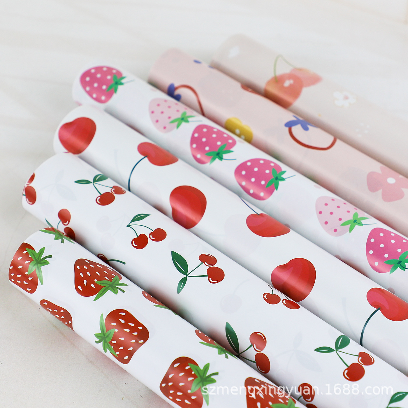 Creativo de cumpleaños dibujos animados simple papel de embalaje de vacaciones frutas pequeñas frescas regalos caja de regalo embalaje de cubierta