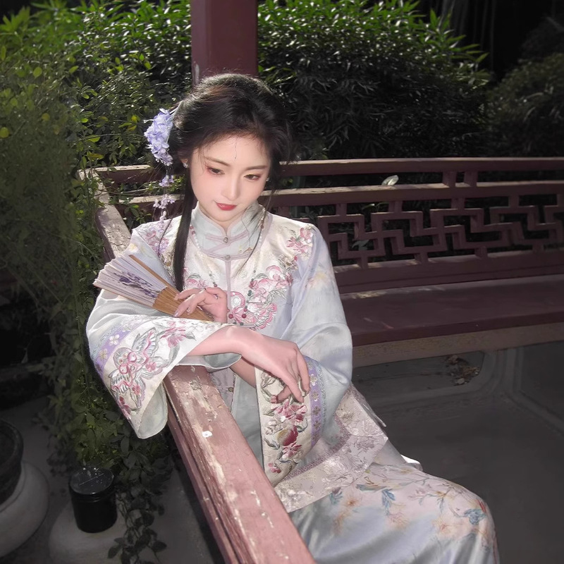 A Song of Purple Kite Original Hanfu Women's Republic of China Style Printed Cheongsam Pair Embroidered Turtleneck Shirt Elegant National Style suit A Song of Purple Kite Original Hanfu Women's Republic of China Style Printed Cheongsam Pair Embroidered Turtleneck Shirt Elegant National Style suit