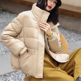 2025年羽绒服女宽松立领时尚百搭短款文艺复古冬季定制款白鸭绒保