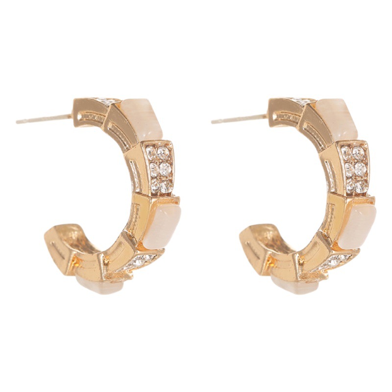 Pendientes dorados retro con borla y aguja de plata S925, diseño elegante, joyería de moda al por mayor