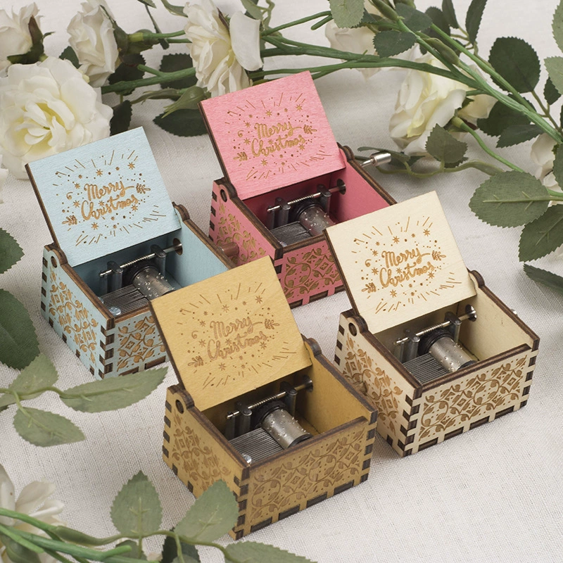 Оптовая продажа: Музыкальная шкатулка «Счастливого Рождества» из дерева, с ручным приводом, «Город небес», подарок для мужчин и женщин, деревянное изделие