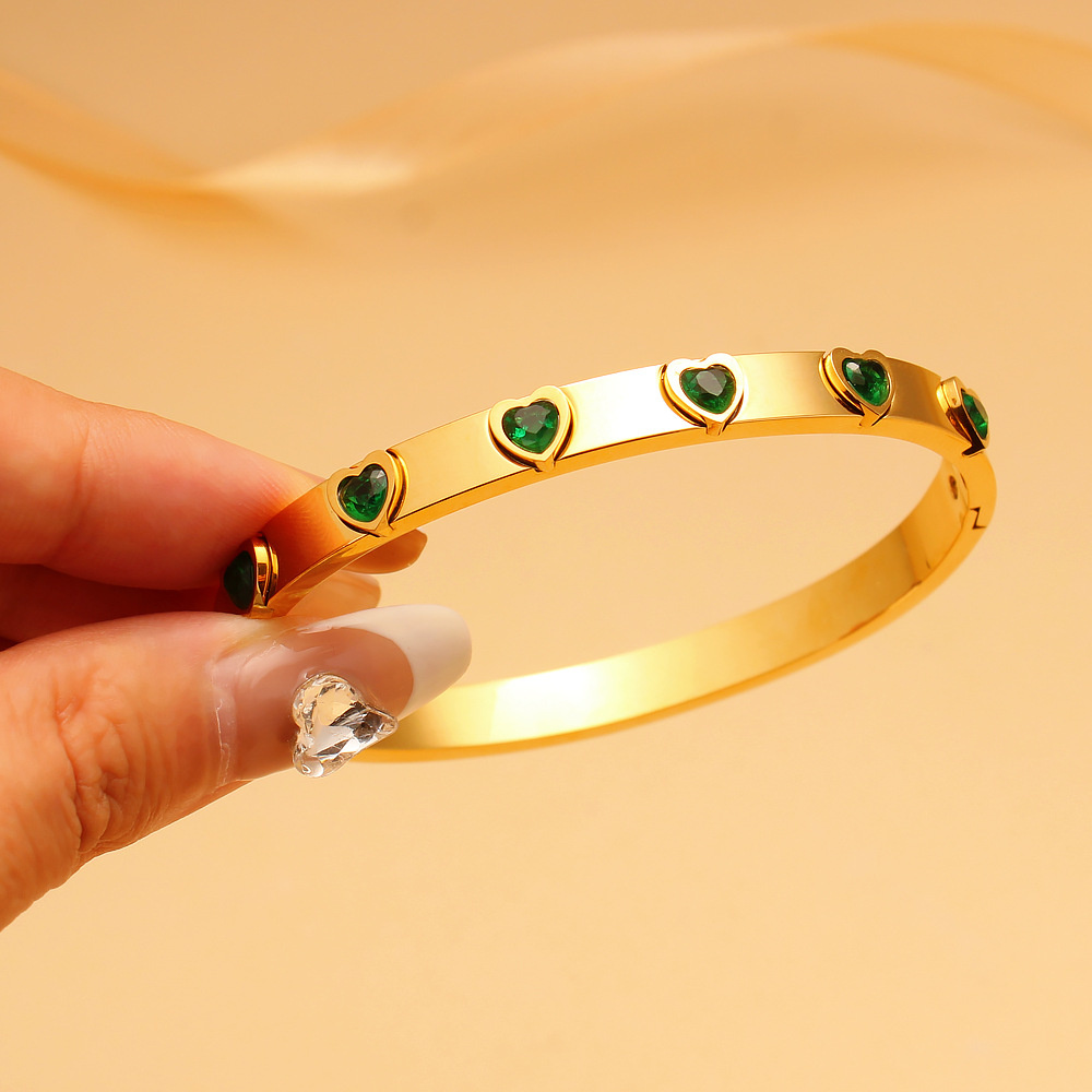 Inlay Design Casual Simple Style Heart Shape 304 Stainless Steel Zircon Bangle In Bulk