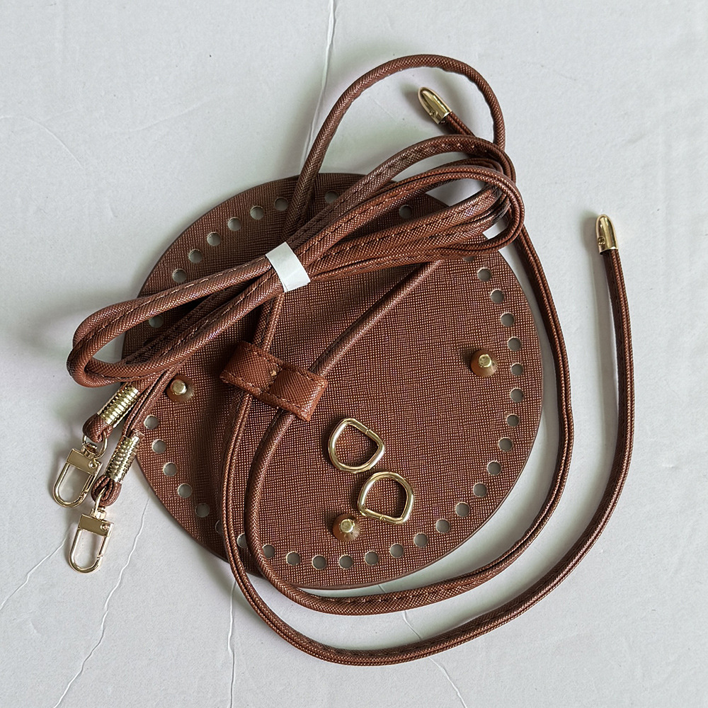 커피 (15~15cm 만두 3개)