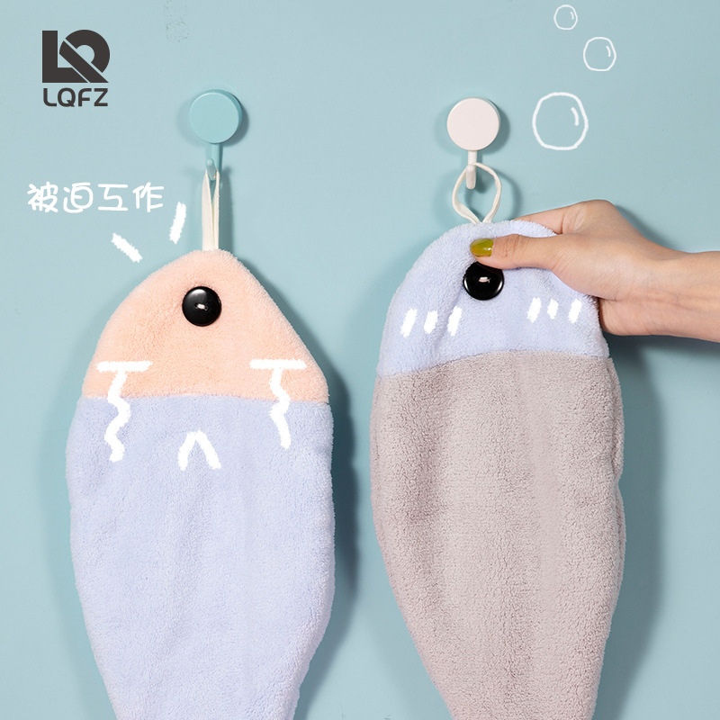 Toalla de mano creativa de lana de coral colgando toalla absorbente de pescado engrosada toalla de mano para niños toalla colgante linda de secado rápido