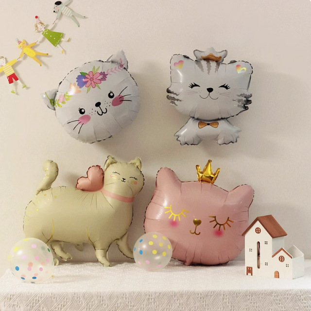 漫画の動物恐竜クマクジラアルミフィルムバルーン赤ちゃん誕生日パーティーショッピングモールイベント装飾シーンレイアウト|undefined