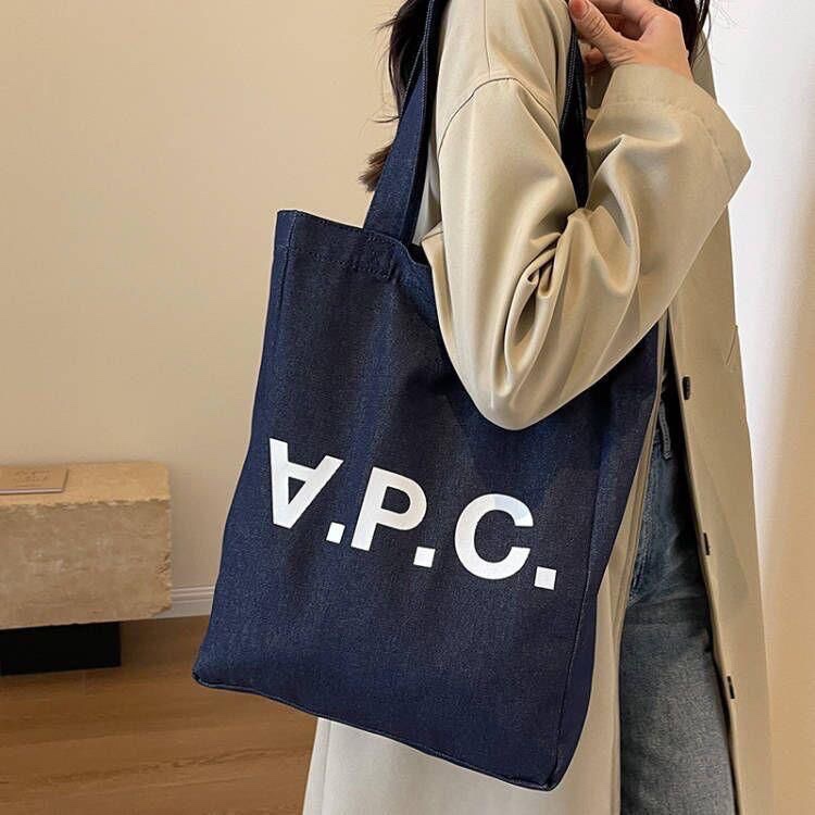 Korean Style Canvas Bag with Large Capacity, New Apc Model, Simple and Versatile Shoulder Shopping Bag, Ins Commuter Tote
