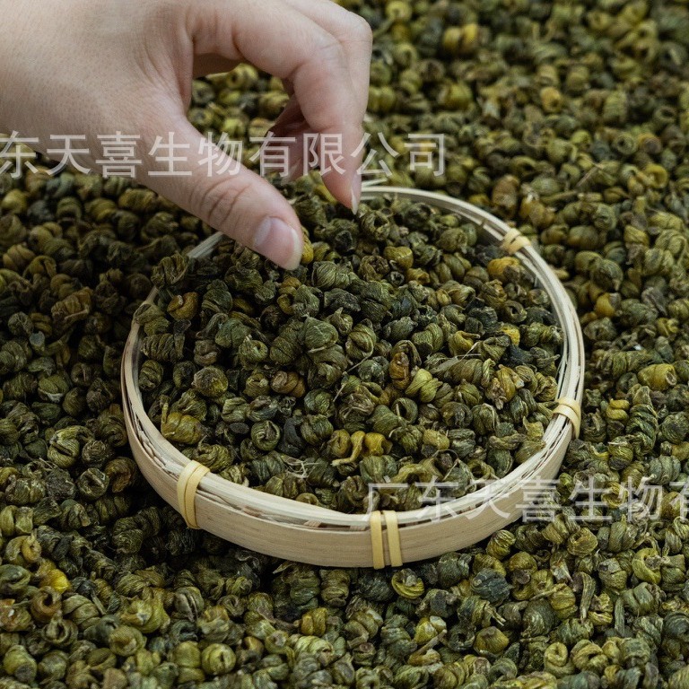 珍虫枫斗石斛味道甘醇通体胶质无渣无硫磺煲汤煲水枫斗颗粒批发