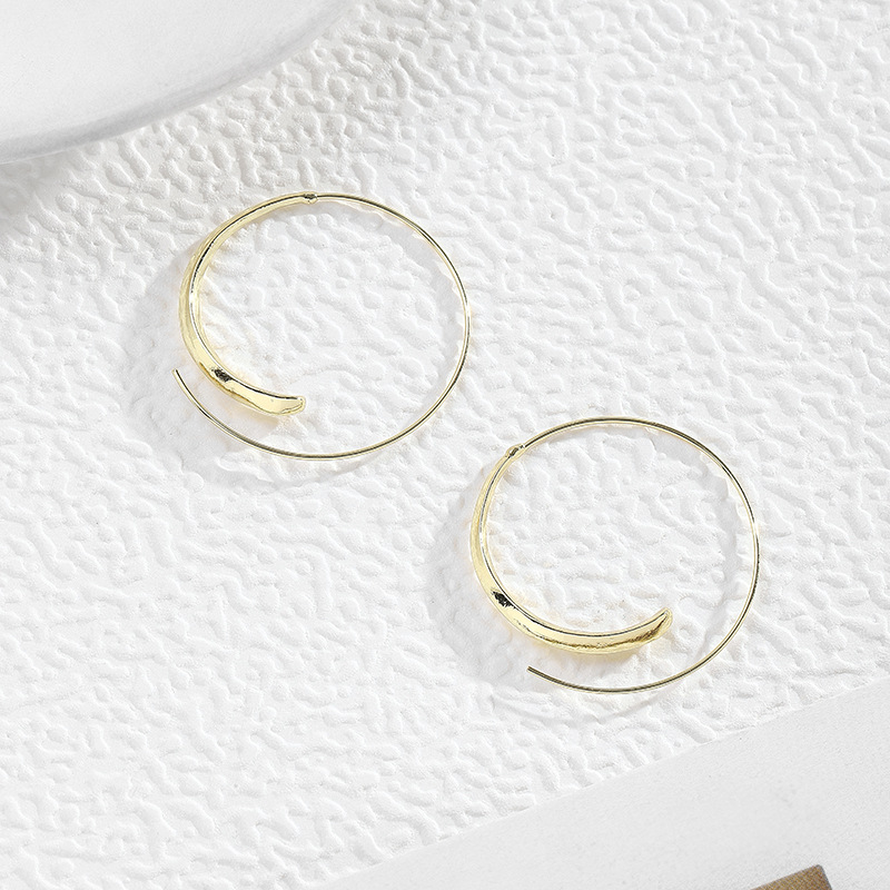 11g Weight 1 Pair Simple Style Solid Color Plating Alloy Hoop Earrings