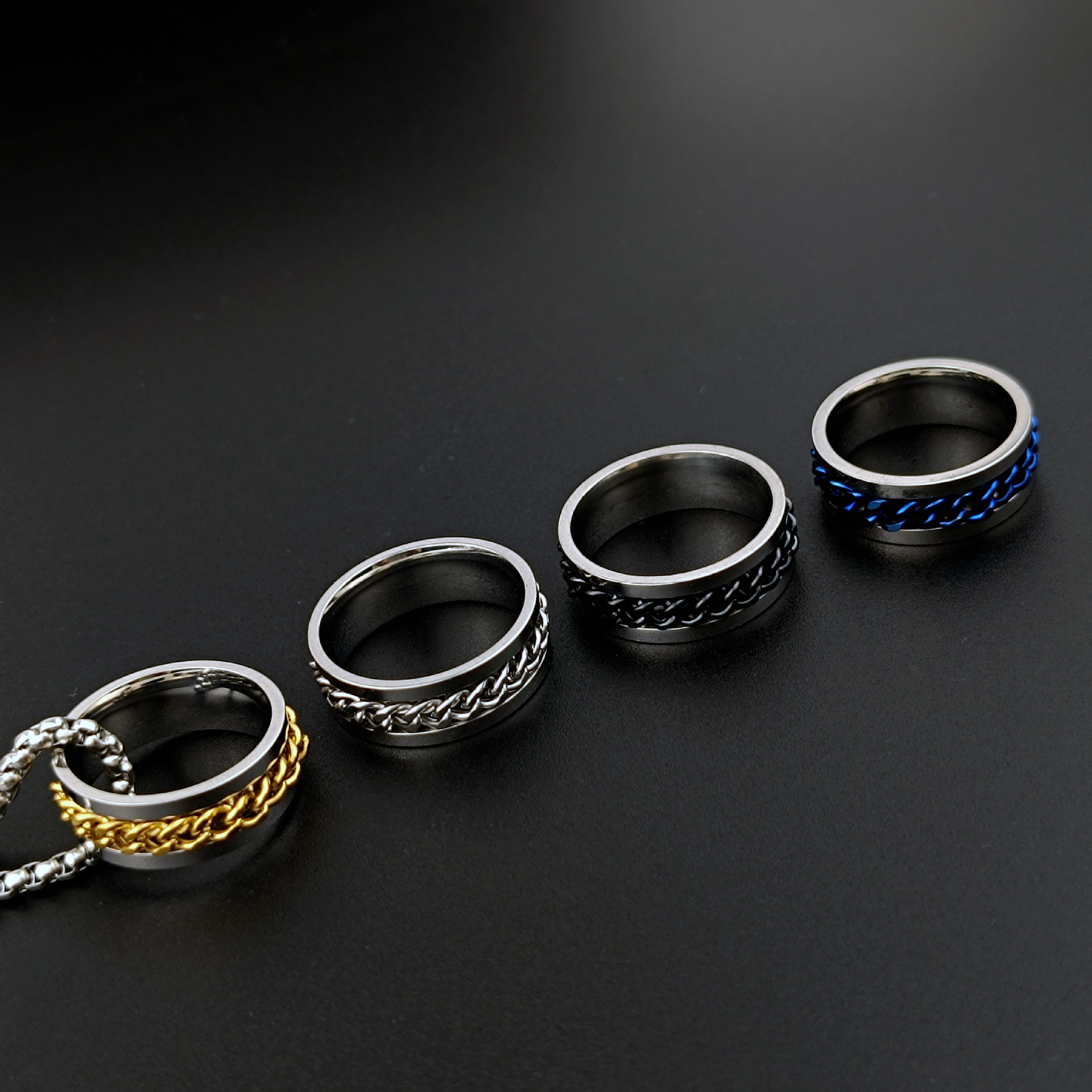 Collana con anello di apertura girevole per tappo di bottiglia da uomo con catena in acciaio al titanio, collana personalizzata_voghion.com