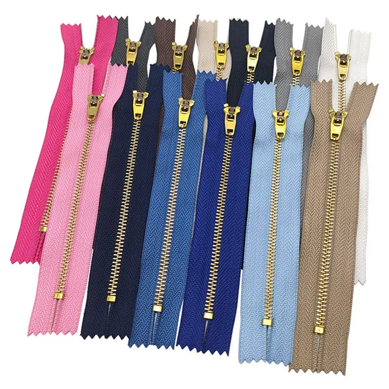 Metal black accessories with zipper, copper jeans, (Physicals)