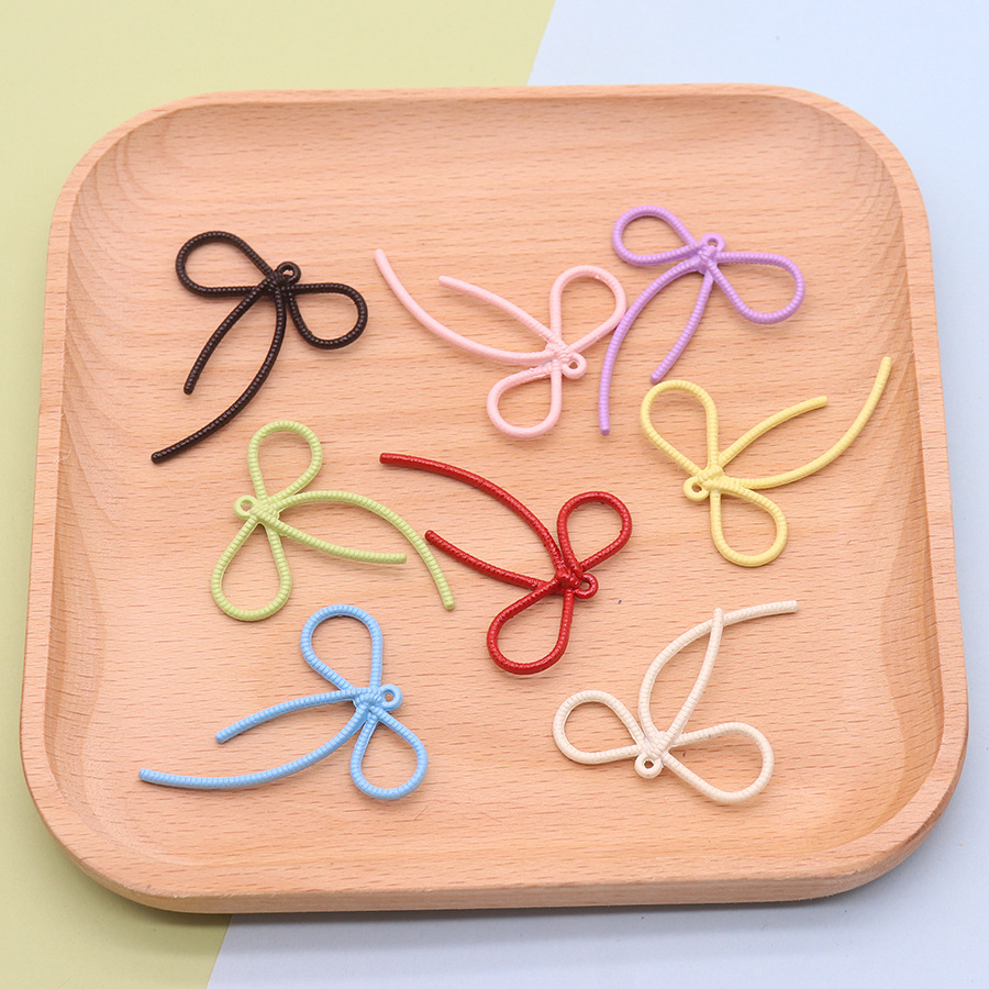 Aleación pintada por pulverización de color gran corbata DIY pendientes pendientes de hebilla de teléfono móvil accesorios accesorios accesorios accesorios materiales hechos a mano